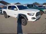 Toyota Tacoma Trd Off-Road 3TMCZ5AN4MM420535 photo