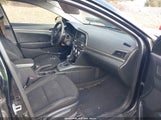 Hyundai Elantra Se 5NPD74LF9KH473700 снимка