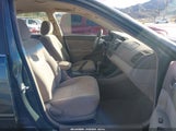 Toyota Camry Le JTDBE32K720065330 снимка