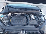 Volkswagen Tiguan 2.0T S 3VV1B7AXXKM056760 fotografie