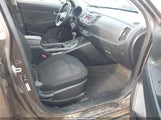 Kia Sportage Lx KNDPBCA29B7138270 снимка