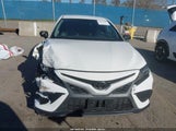 Toyota Camry Se 4T1G11AK9NU037996 photo