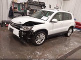 Volkswagen Tiguan Se WVGBV7AX4GW506626 снимка
