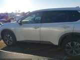 Nissan Rogue Sv Intelligent Awd 5N1BT3BB9NC719586 photo