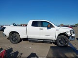 Toyota Tundra Grade 5.7L V8 5TFRY5F18AX094005 снимка