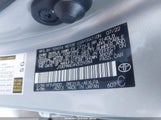 Toyota Corolla Le JTDEPMAE6N3029284 снимка