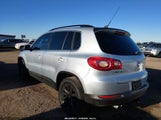 Volkswagen Tiguan Se WVGAV75N09W525990 photo