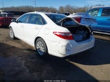 Toyota Camry Le 4T1BF1FK9GU570809 снимка