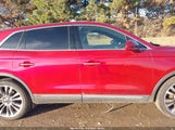 Lincoln Mkx Reserve 2LMTJ8LP8GBL57193 fotografie