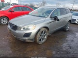 Volvo Xc60 T6/T6 Platinum/T6 Premier Plus/T6 R-Design/T6 R-Design Platinum/T6 R-Design Premier Plus YV4902DZ2D2381126 fotografie