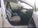 Toyota Corolla Le JTDEPRAE7LJ089631 снимка