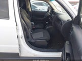 Jeep Patriot Altitude Edition 1C4NJPBA8FD402609 снимка