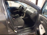 Toyota Corolla S 2T1BU4EE9DC980090 снимка