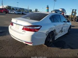 Honda Accord Touring V6 1HGCR3F98HA030347 fotografie