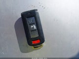 Mitsubishi Outlander Se JA4AD3A33HZ055904 снимка