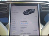 Tesla Model S 100D/60D/75D/90D/P100D 5YJSA1E2XHF193387 снимка