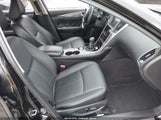 Infiniti Q50 3.0T Premium JN1EV7AP7GM301219 photo