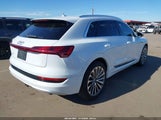 Audi E-Tron Premium Plus WA1VABGE7KB024099 снимка