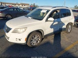 Volkswagen Tiguan Se/Sel WVGBV75N89W001846 снимка