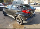 Toyota C-Hr Limited NMTKHMBX7NR141461 photo
