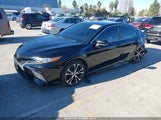 Toyota Camry Se 4T1B11HK1KU209739 fotografie