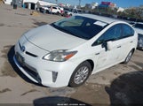 Toyota Prius Plug-In JTDKN3DP2E3056529 fotografie