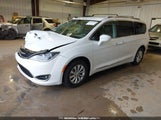 Chrysler Pacifica Touring L 2C4RC1BG1KR554106 снимка