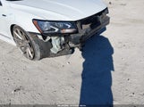 Volkswagen Passat 1.8T R-Line 1VWDT7A3XHC058179 снимка