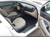 Kia Optima Lx 5XXGM4A72CG013437 снимка