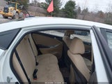 Hyundai Accent Gls KMHCU4AE6CU238673 снимка
