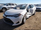 Toyota Corolla Le 5YFBURHE8JP795646 снимка