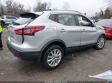 Nissan Rogue Sport Sv Fwd Xtronic Cvt JN1BJ1BV2NW582260 photo