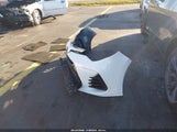 Toyota Corolla Se 5YFBURHE6JP800813 снимка