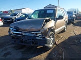 Chevrolet Blazer 1GNDT13W8T2247278 снимка