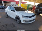 Volkswagen Jetta 2.0T Gli Sel 3VW4T7AJ1FM277400 fotografie