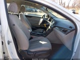 Hyundai Sonata Sport 5NPE34AF9GH273894 photo