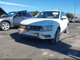 Volkswagen Tiguan 2.0T Se/2.0T Sel 3VV3B7AX2JM091655 снимка