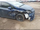 Toyota Prius Three JTDKN3DU4D1630192 снимка
