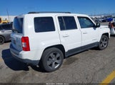 Jeep Patriot Latitude 1C4NJPFA7FD121931 снимка