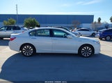 Honda Accord Hybrid Touring 1HGCR6F74EA004405 fotografie