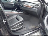 BMW X6 xDrive50I 5UXFG8C58DL591337 photo
