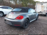 Volkswagen Beetle 1.8T 3VW517AT1FM806999 fotografie
