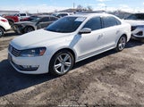 Volkswagen Passat 2.0L Tdi Sel Premium 1VWCN7A34DC111412 fotografie