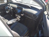 Toyota Prius Four JTDKARFU2G3002376 снимка