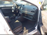 Hyundai Elantra Se 5NPD74LF1KH438634 снимка