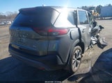 Nissan Rogue Sv Fwd 5N1BT3BA1PC845242 fotografie