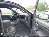 GMC Sierra  4Wd Short Box At4 1GTUUEEL6PZ328812 fotografie