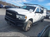 Ram  Tradesman 4X4 8' Box 3C63R3GJ9NG206771 photo