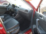 Volkswagen Tiguan 2.0T Se/2.0T Se R-Line Black/2.0T Sel 3VV2B7AXXLM022663 снимка