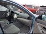 Toyota Camry Le 4T1BE46K68U758211 снимка